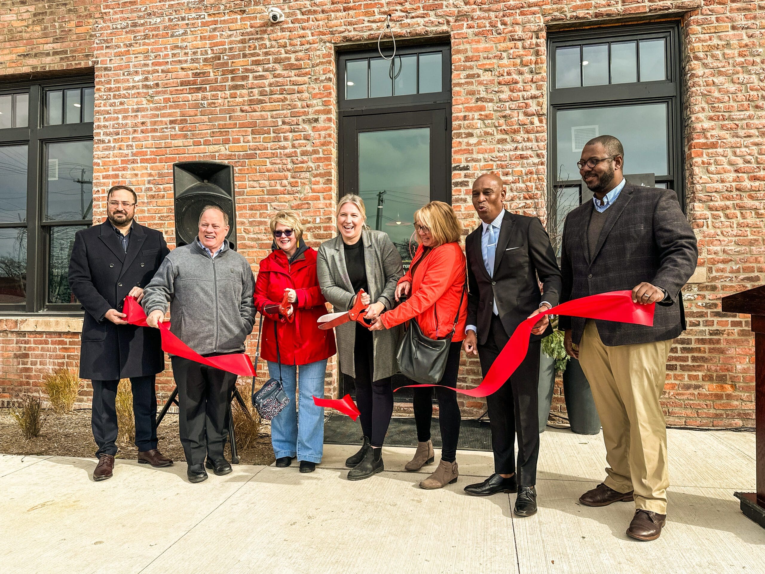 Detroit welcomes back Michigan & Trumbull Pizza with grand opening celebration
